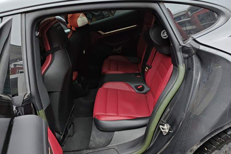 Used Porsche Taycan 2022-Year Updated Taycan Left Rear Seat