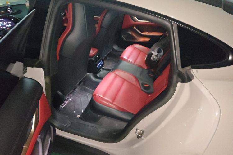 Used Porsche Taycan 2022-Year Updated Taycan Left Rear Seat