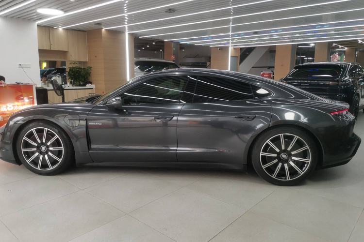 Used Porsche Taycan 2022 Taycan Left Side
