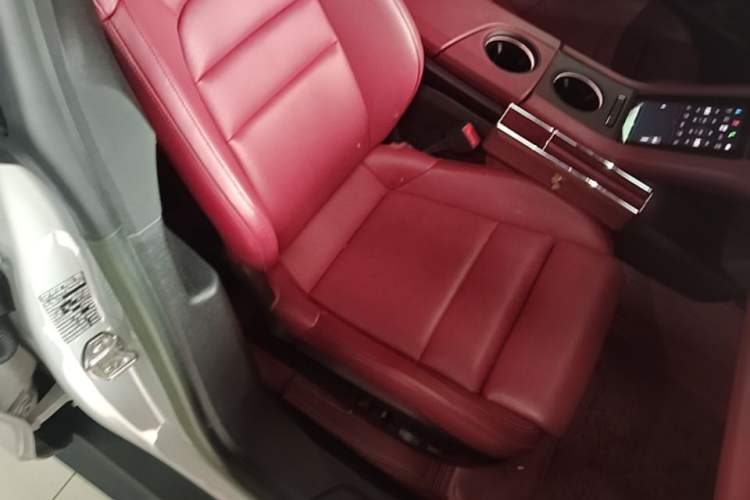 Used Porsche Taycan 2022-Year Updated Taycan Right Front Seat