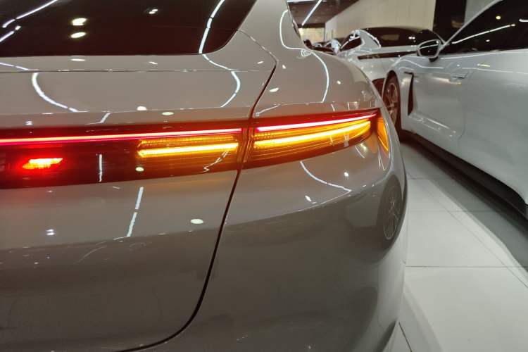 Used Porsche Taycan 2022 Taycan Right Rear Taillight