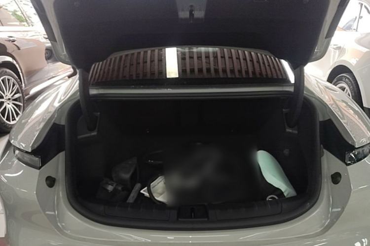 Used Porsche Taycan 2022-Year Updated Taycan Trunk