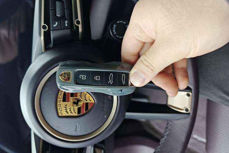 Used Porsche Taycan 2022 Taycan Vehicle Key