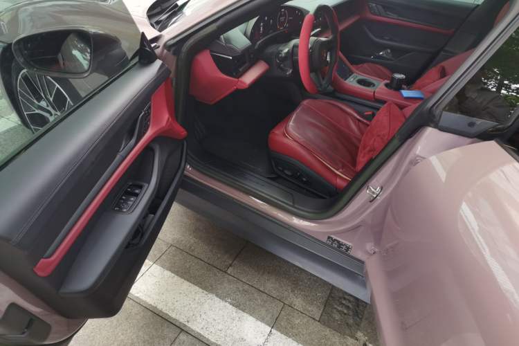 Used Porsche Taycan 2022-Year Updated Taycan Driver Seat