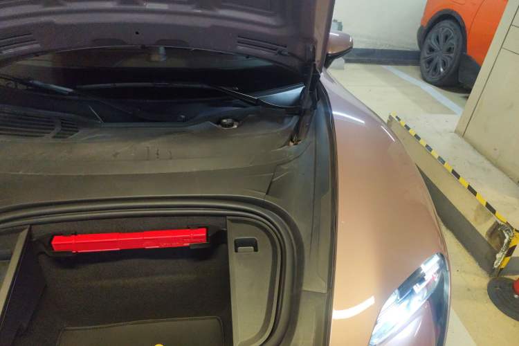 Used Porsche Taycan 2022 Taycan Engine Bay Left