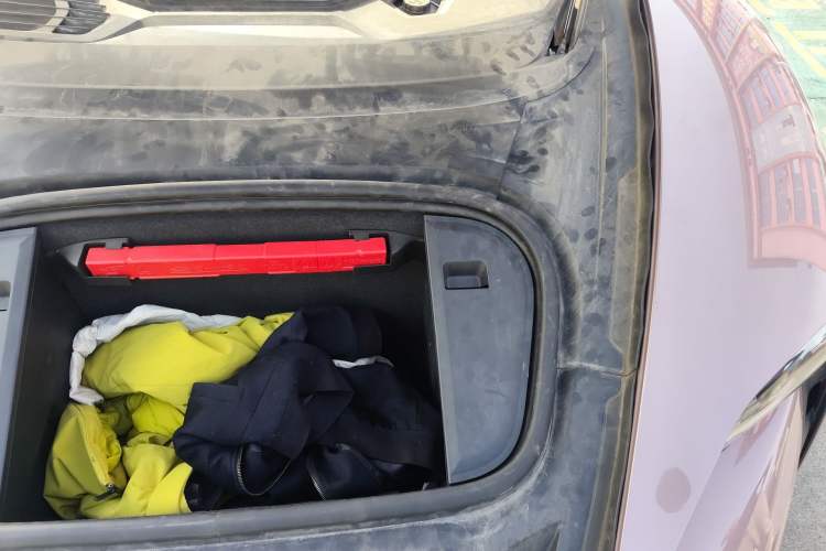 Used Porsche Taycan 2022 Taycan Engine Bay Left