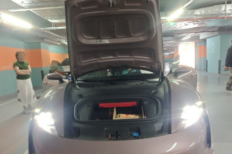 Used Porsche Taycan 2022-Year Updated Taycan Engine Bay