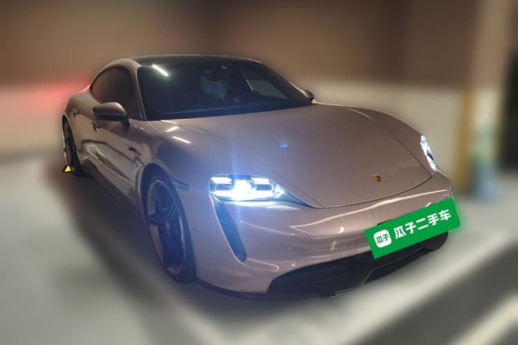 Used Porsche Taycan 2022 Taycan Front Right 45 Deg