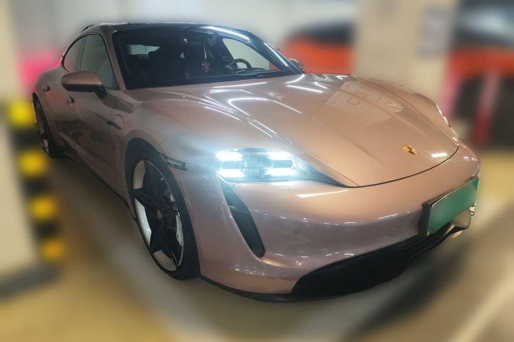 Used Porsche Taycan 2022 Taycan Front Right 45 Deg