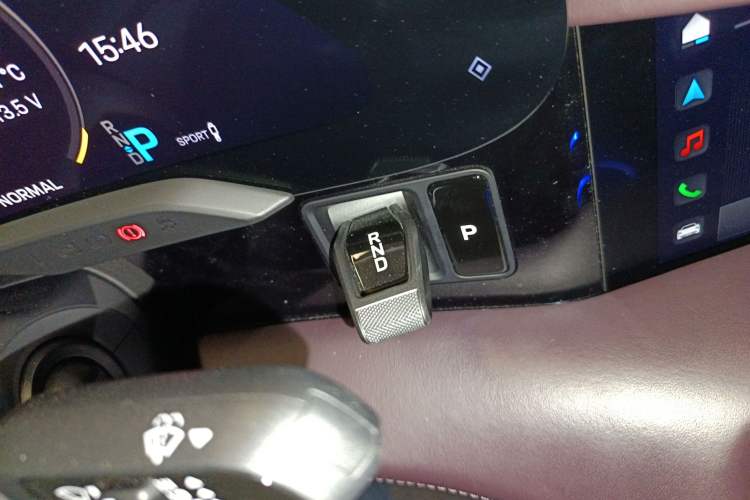 Used Porsche Taycan 2022 Taycan Gear Lever