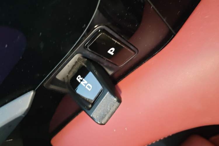 Used Porsche Taycan 2022-Year Updated Taycan Gear Lever