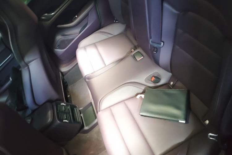 Used Porsche Taycan 2022 Taycan 4 Cross Turismo Left Rear Seat