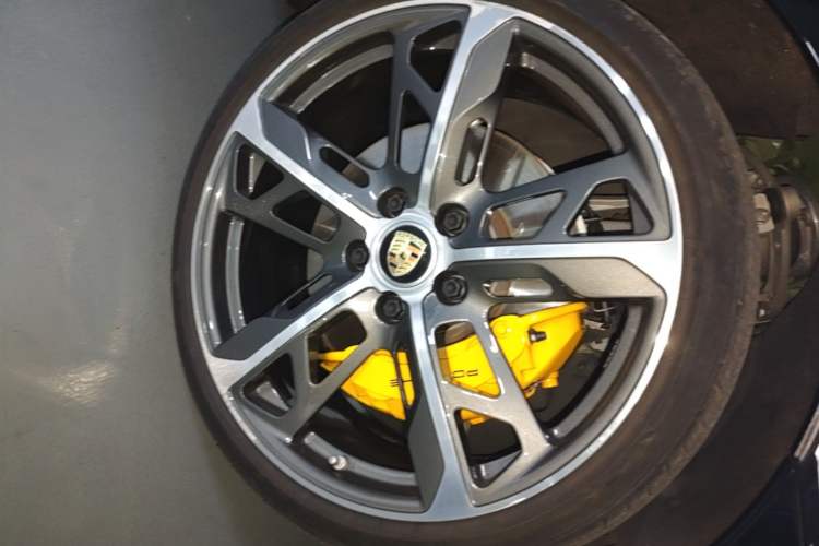 Used Porsche Taycan 2022 Taycan 4 Cross Turismo Right Front Wheel Hub