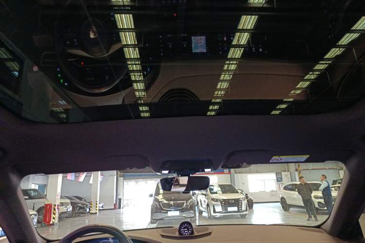Used Porsche Taycan 2022 Taycan Headliner