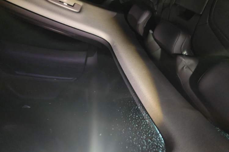 Used Porsche Taycan 2022-Year Updated Taycan Headliner