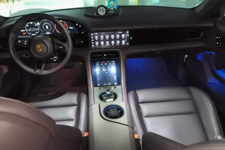 Used Porsche Taycan 2022 Taycan Center Console