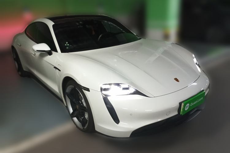 Used Porsche Taycan 2022 Taycan Front Right 45 Deg