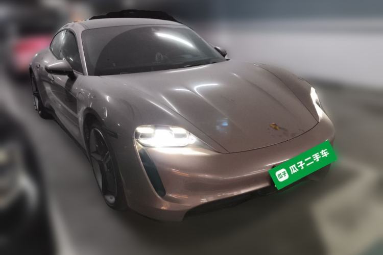 Used Porsche Taycan 2022 Taycan Front Right 45 Deg