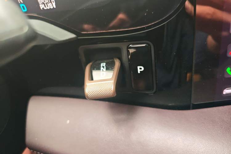 Used Porsche Taycan 2022 Taycan Gear Lever