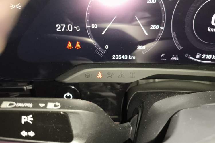 Used Porsche Taycan 2022 Taycan Odometer Close Up