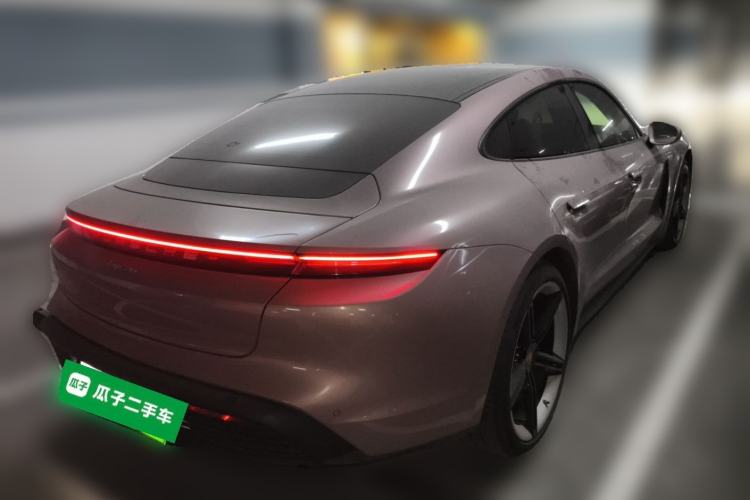 Used Porsche Taycan 2022 Taycan Rear Right 45 Deg