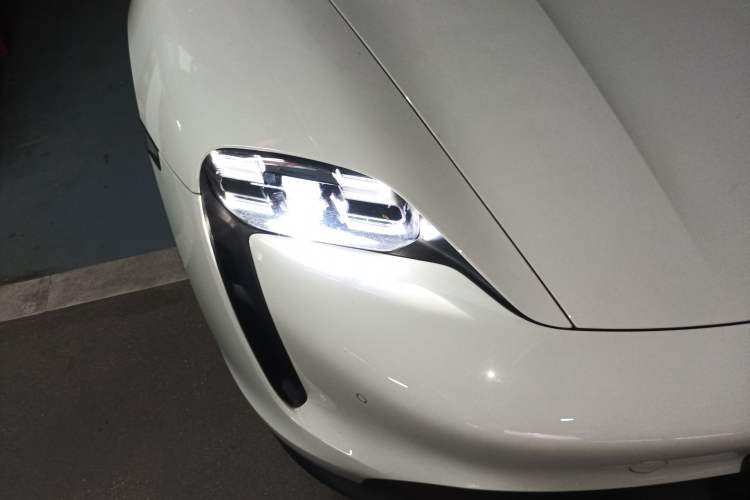 Used Porsche Taycan 2022 Taycan Right Front Headlight