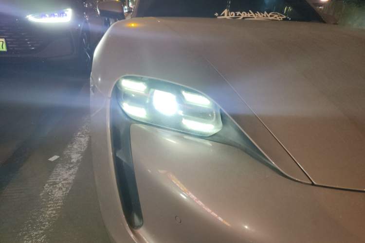 Used Porsche Taycan 2022 Taycan Right Front Headlight