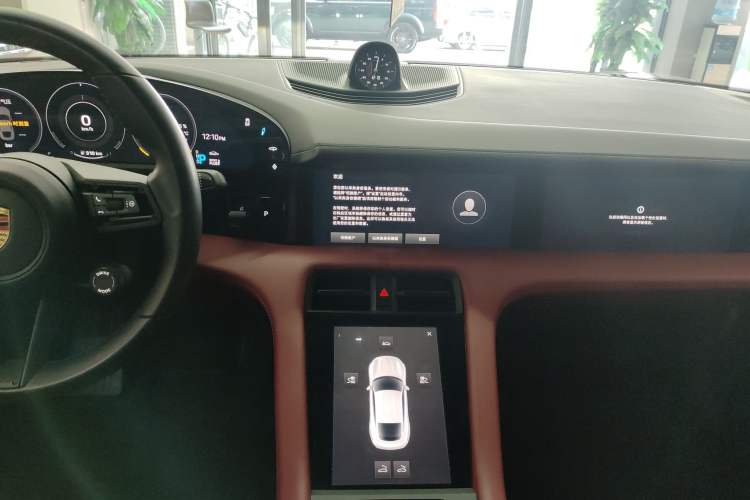 Used Porsche Taycan 2022-Year Updated Taycan Audio And AC Panel