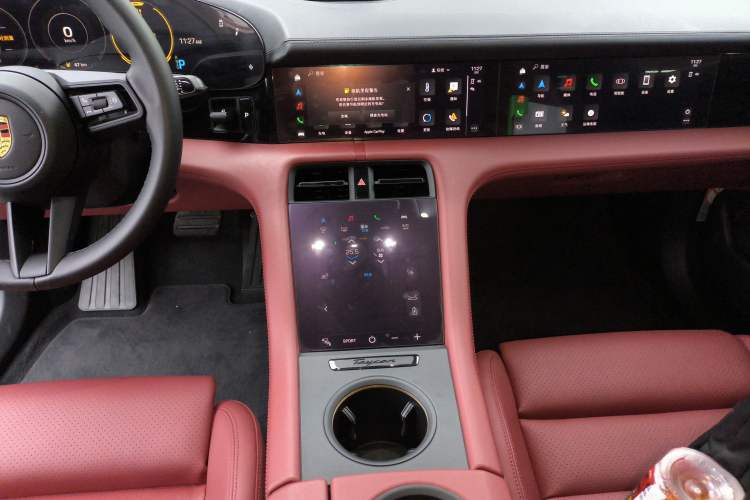 Used Porsche Taycan 2022-Year Updated Taycan Audio And AC Panel