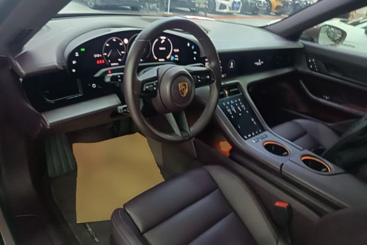 Used Porsche Taycan 2022 Taycan Center Console