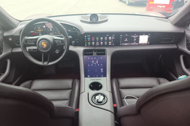 Used Porsche Taycan 2022 Taycan Center Console