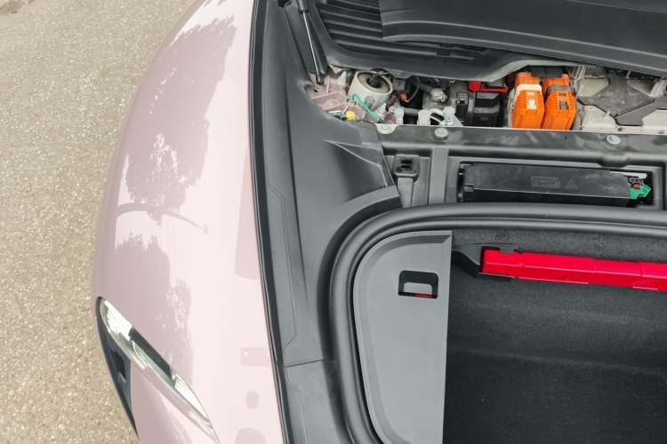Used Porsche Taycan 2022 Taycan Engine Bay Right