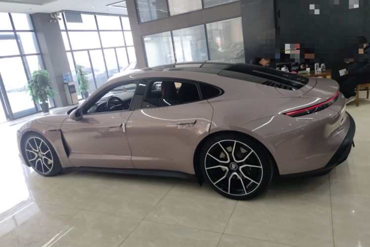 Used Porsche Taycan 2022-Year Updated Taycan Exterior 3