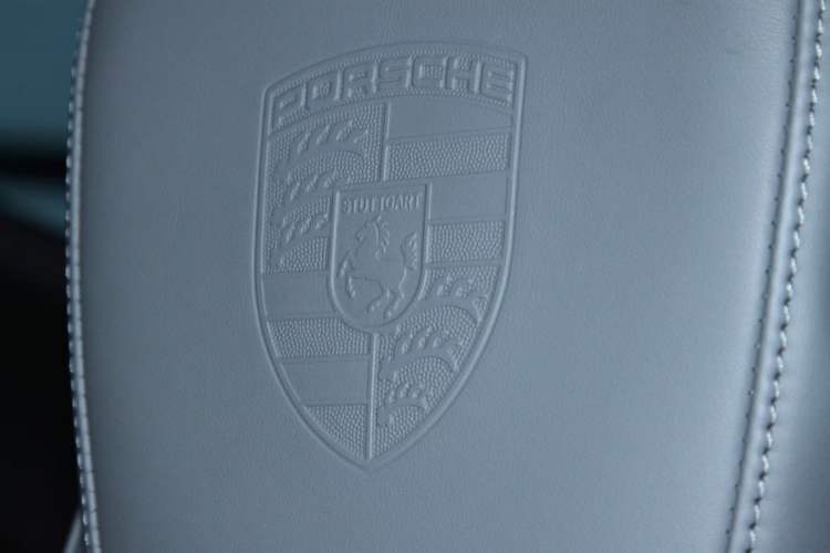 Used Porsche Taycan 2022-Year Updated Taycan Exterior 9