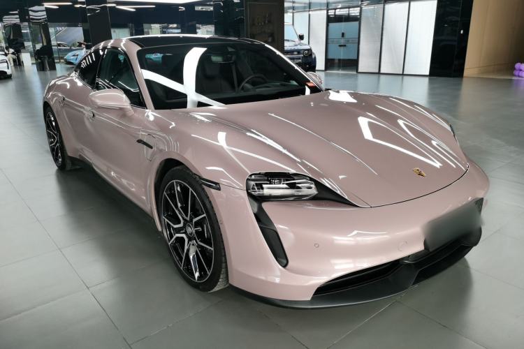 Used Porsche Taycan 2022 Taycan Front Right 45 Deg