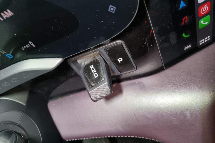 Used Porsche Taycan 2022 Taycan Gear Lever