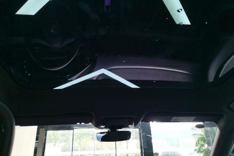 Used Porsche Taycan 2022 Taycan Headliner