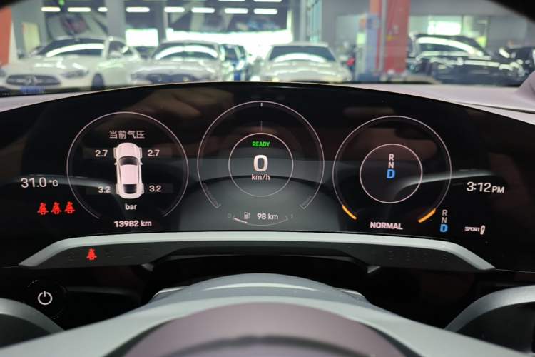 Used Porsche Taycan 2022-Year Updated Taycan Instrument Cluster