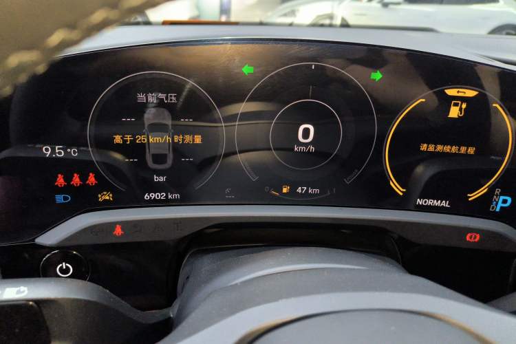 Used Porsche Taycan 2022-Year Updated Taycan Instrument Cluster