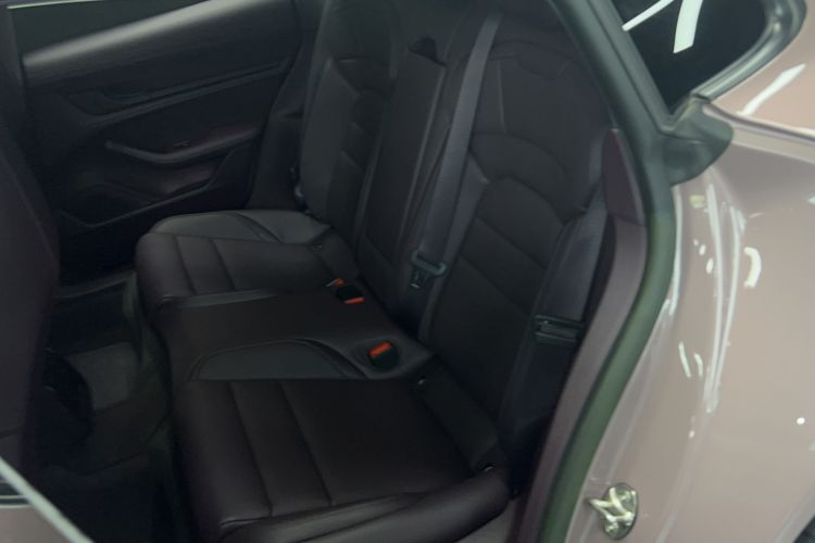 Used Porsche Taycan 2022-Year Updated Taycan Interior 1