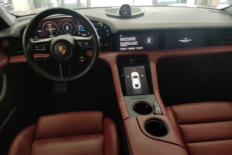 Used Porsche Taycan 2022-Year Updated Taycan Interior 2
