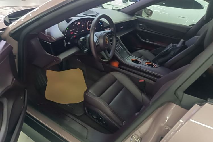 Used Porsche Taycan 2022 Taycan Left Front Seat