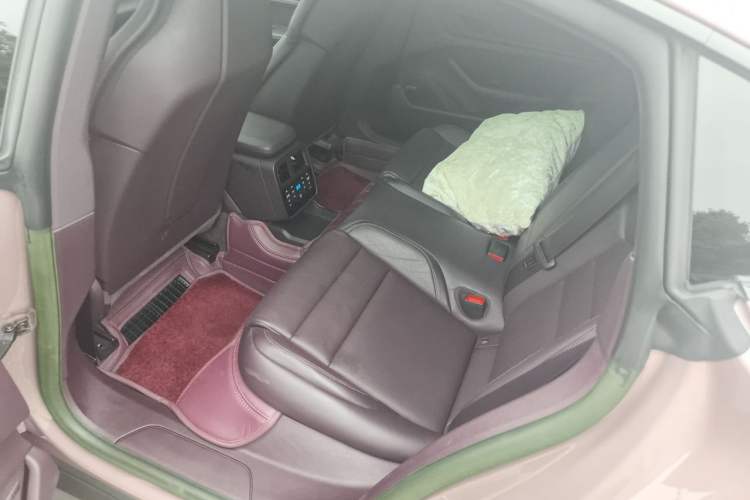 Used Porsche Taycan 2022 Taycan Left Rear Seat