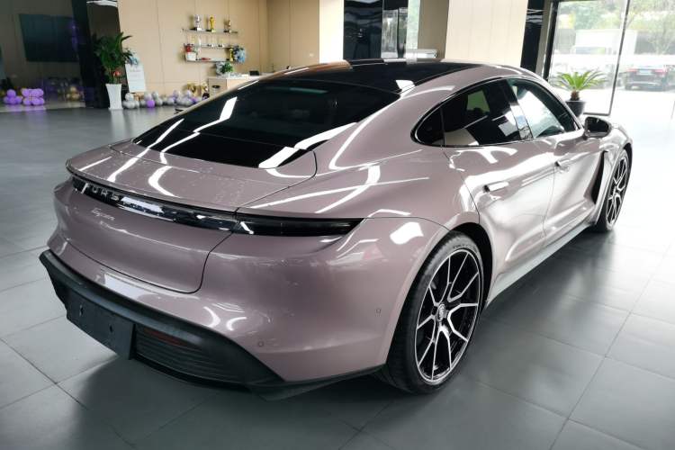 Used Porsche Taycan 2022 Taycan Rear Right 45 Deg