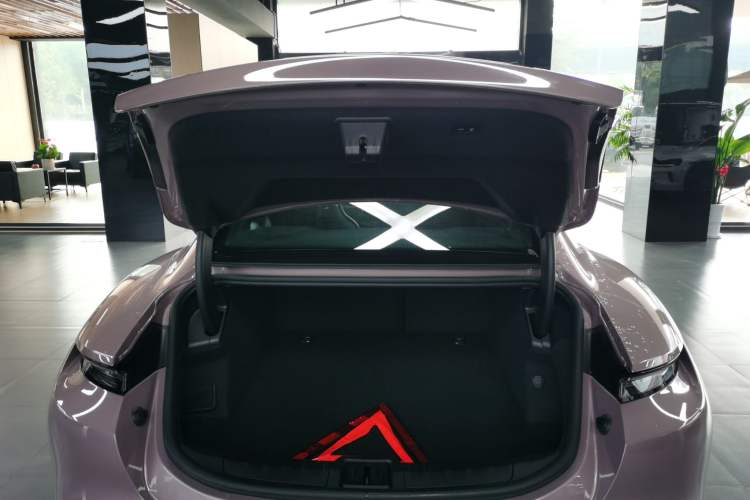 Used Porsche Taycan 2022 Taycan Trunk