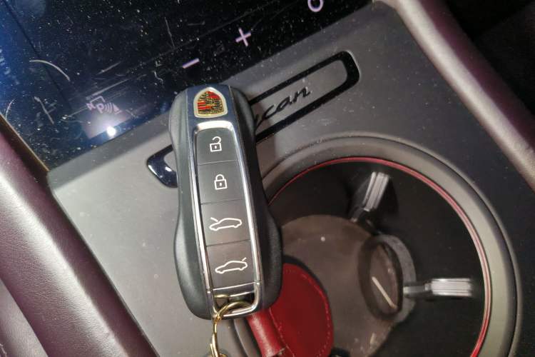Used Porsche Taycan 2022 Taycan Vehicle Key