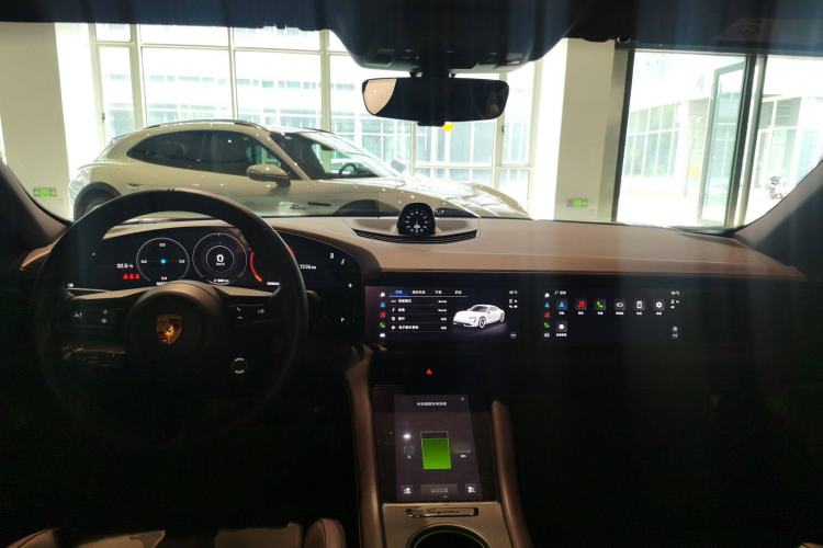 Used Porsche Taycan 2022 Taycan Center Console