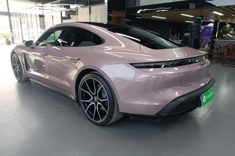 Used Porsche Taycan 2022 Taycan Exterior 3