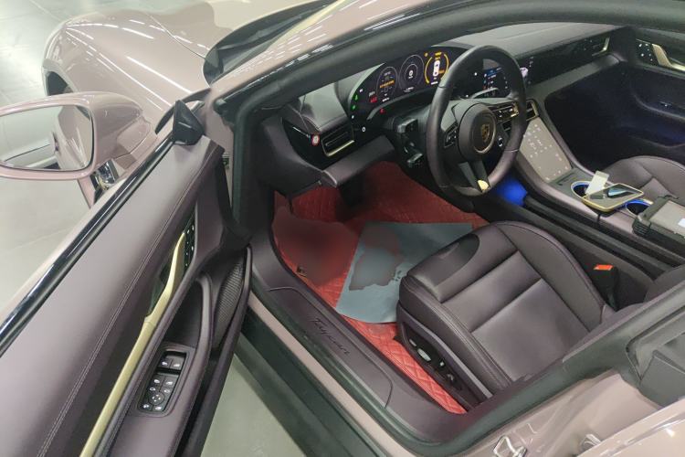 Used Porsche Taycan 2022 Taycan Interior 3