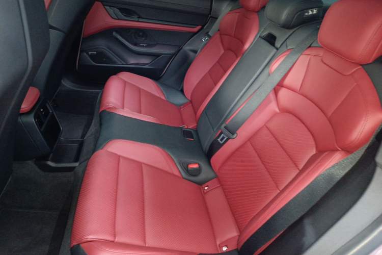 Used Porsche Taycan 2022 Taycan Interior 4